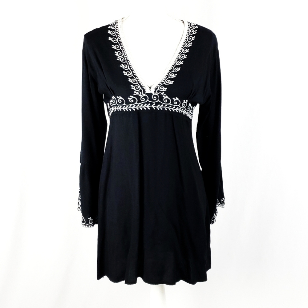 Soaked Popover Dress Embroidered Size Medium